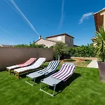 8pers Air Conditioning Heated Pool Vila